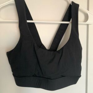 55. Size Small VUORI Black Bra